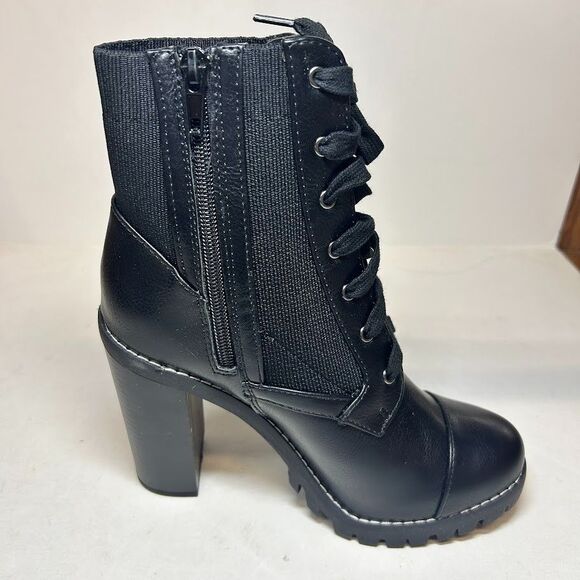 BCBGeneration Womens 7.5 M Black Pilas Lace Up High Heel Booties NIB HE9 - Picture 6 of 6